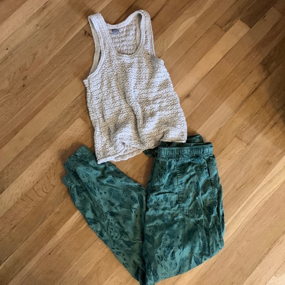 aerie Tops - EUC crochet tank